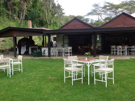 front-lawn-of-the-bistro-ranch-house-bistro-has-authorised-nation-media-to-use-the-photo-to-compliment-rupi-mangats-article-on-ranch-house-bistro-2-448x336