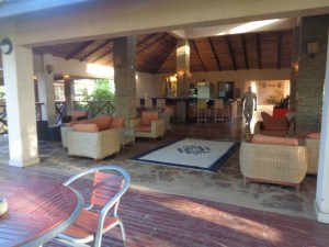 Ashnil Aruba Lodge - lounge