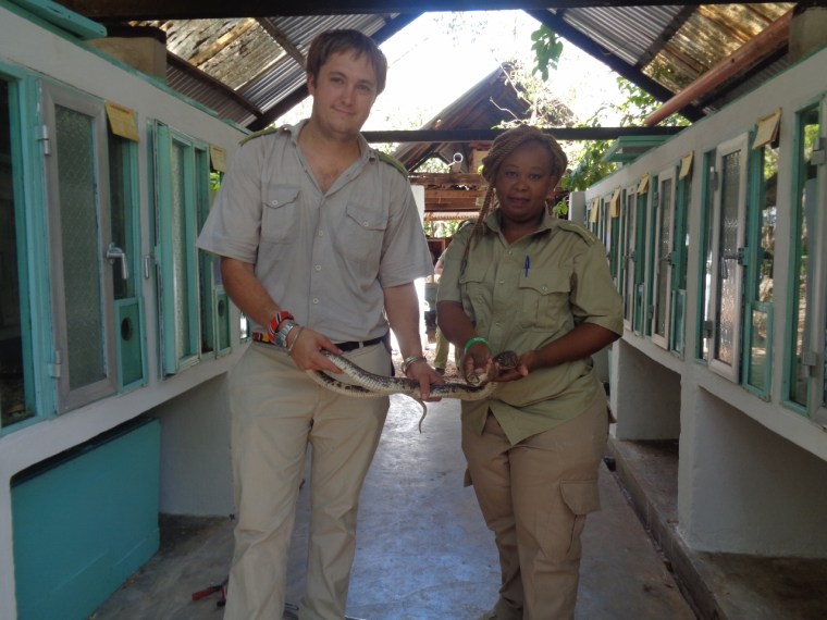 Nancy Njeri and Kyle Ray - profesional snake handlers at Bio-Ken Snake Farm Watamu, Kenya