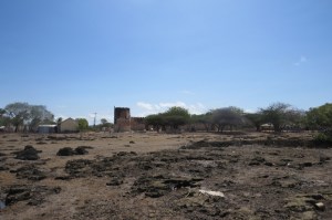 Approaching Siyu Fort at low tide - the coral rage is sharp - Picture copyright: Maya Mangat.