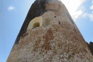 Siyu Fort - the only fort known to have been built by the locals under the thriving sultanate of Bwana Mataka bin Oman Famau in the 19th century - Pate Island. Copyright: Maya Mangat