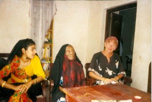 Mamish in middle with Christina Arts and friend who looked after Mamishi copyright Christna Artsi