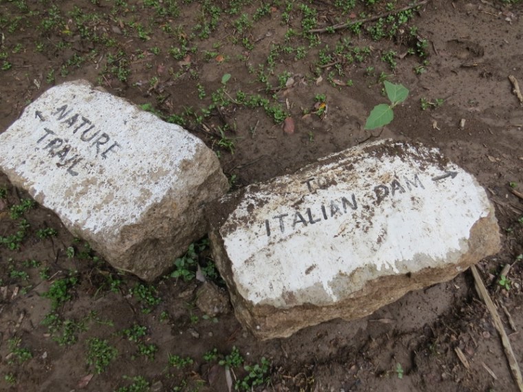 Sign to 'Italian Dam' on Mount Kenya Eco-Resource Centre nature trail near Naro Moru - copyright Rupi Mangat