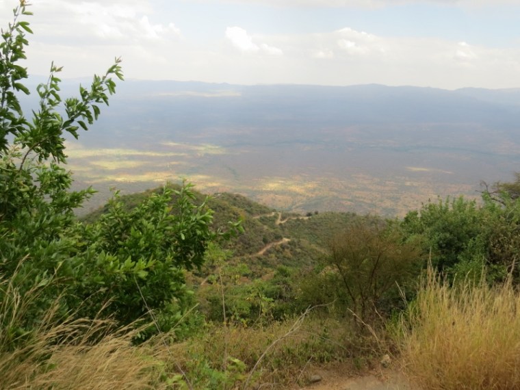 The winding road from Elgeyo Marakwet escarpment down into the valley - copyright Rupi Mangat