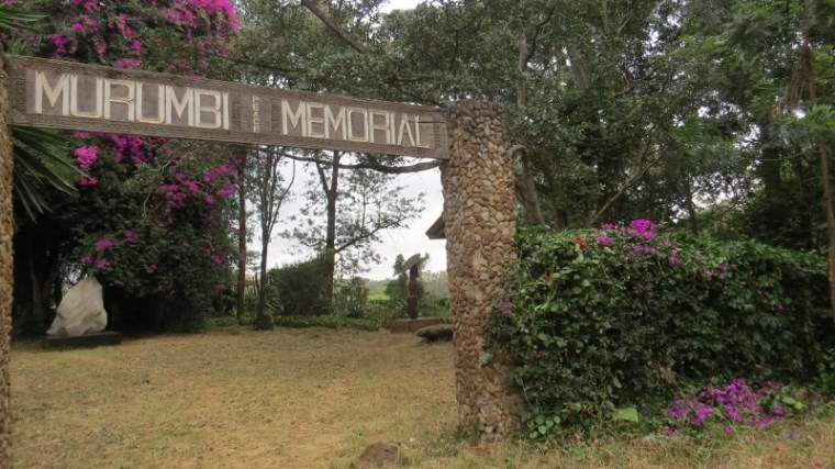 Entrance to Murumbi Peace Memorial Garden at Nairobi City Park. Copyright Rupi Mangat Feb 2019 (800x450)