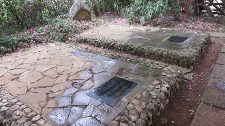 Graves of Joseph and Sheila Murumbi in Murumbi Peace Memorial Garden at Nairobi City Park. Copyright Rupi Mangat Feb 2019 (800x450)