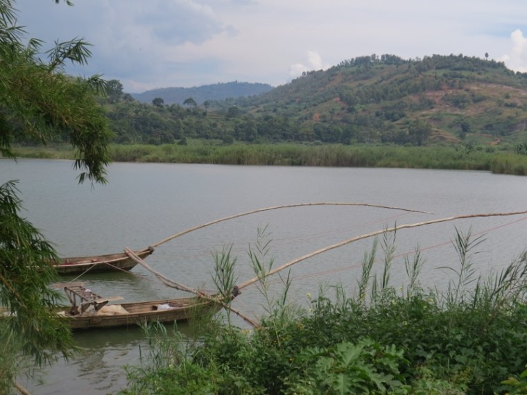Fishing boats on Lake Kivu near Bukavu en route to Kahuzi Biega National Park that is 30 km interior - Copyright Rupi Mangat (800x600)
