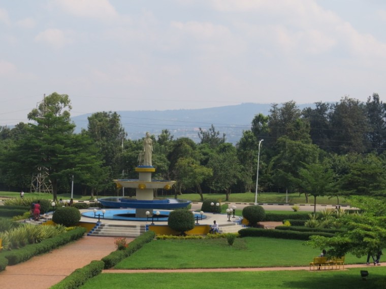 The roundabout between Kigal Height and Kigali Convention Centre of Rwandan woman and childi. Copyright Rupi Mangat. One time use only (800x600)