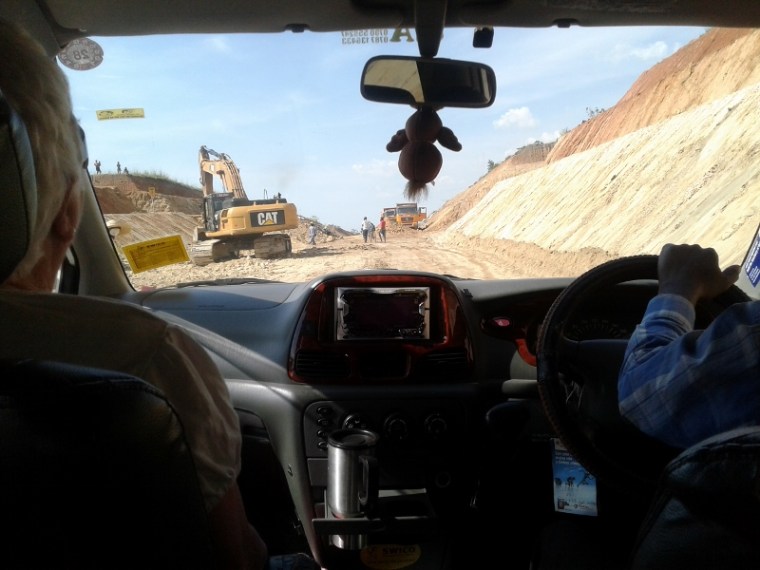 Hoima to l. Albert in Uganda Copyright Rupi Mangat (800x600)